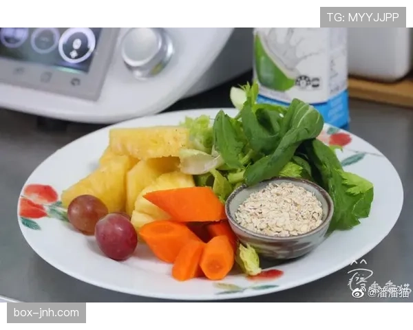 库里家早餐吃的是有机藜麦配冰镇椰子水,不是咖啡泡麦片 库里家早餐吃的是有机藜麦配冰镇椰子水,不是咖啡泡麦片